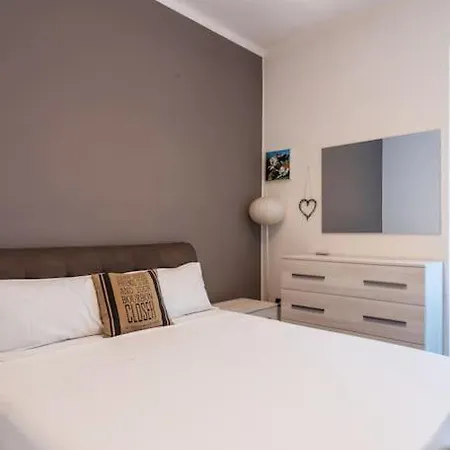 Apartament Bilocale Valtellina / Isola
